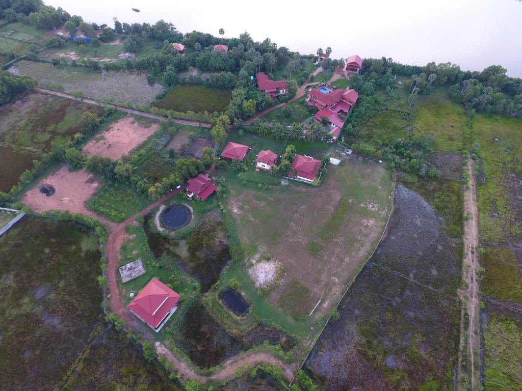 Villa Vedici Кампот Екстериор снимка